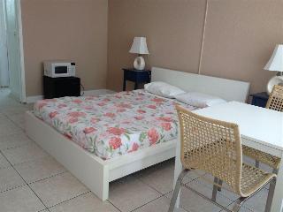 Castle By The Sea Motel 2*